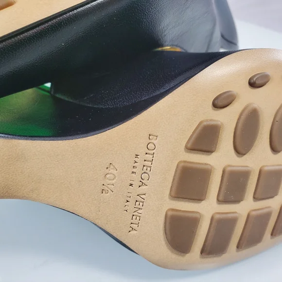 NWT$2,300 Bottega Veneta Punta Slingback Leather Wedge Pumps Sz 40.5 (10.5) - Picture 15 of 16